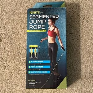 NIB Ignite by SPRI Segmented Jump Rope